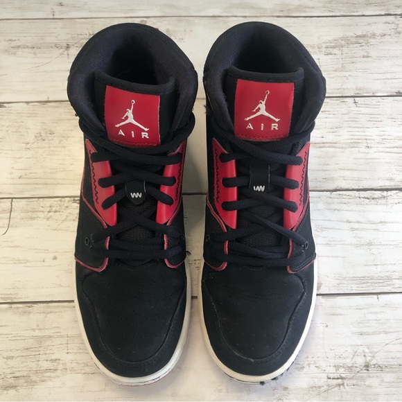 JORDAN 1 Flight 2 Boy’s Black/White Sneakers Size 6Y - Picture 8 of 13